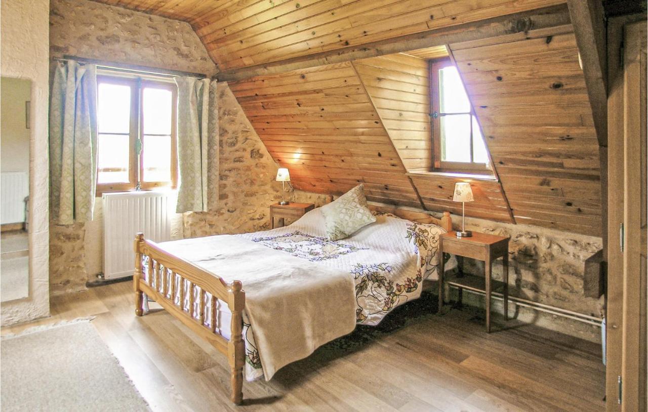 4 Bedroom Gorgeous Home In Монпазие Екстериор снимка